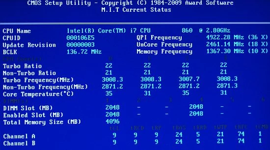 Bieżące ustawienia. Widać, że BCLK zamiast 133 MHz ma 136