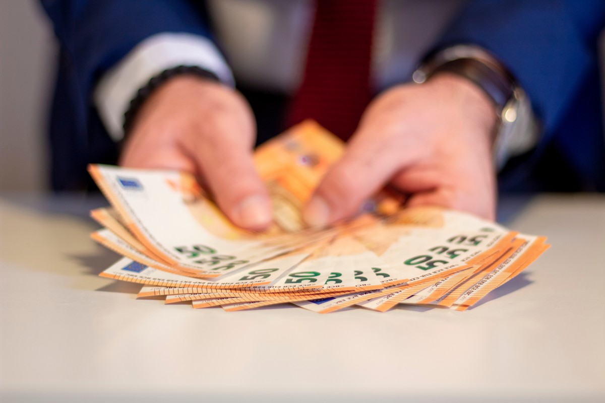 Eksperci z Organizacji Współpracy Gospodarczej i Rozwoju (OECD) szacuje, że w 2024 roku światowa gospodarka spowolni