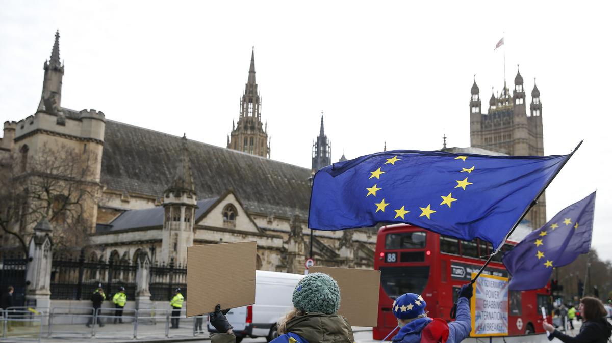 Thousands took to the streets in Great Britain to demand a return to the European Union