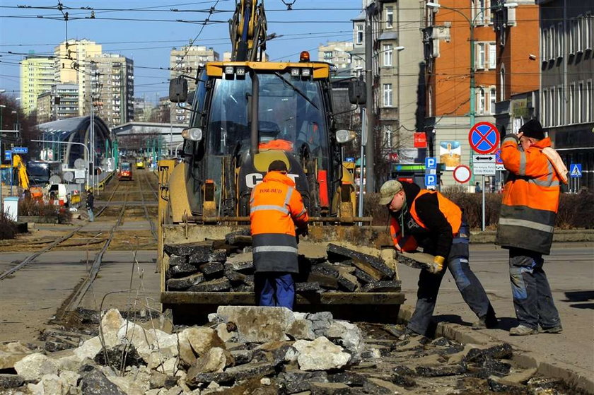 Ruszyła przebudowa Rynku