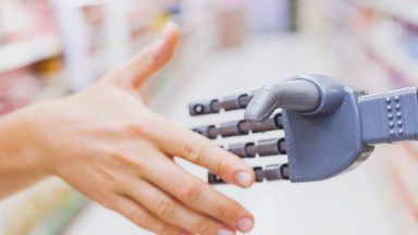 Polacy obawiają się, że roboty zabiorą im pracę? Zaskakujące wyniki badania