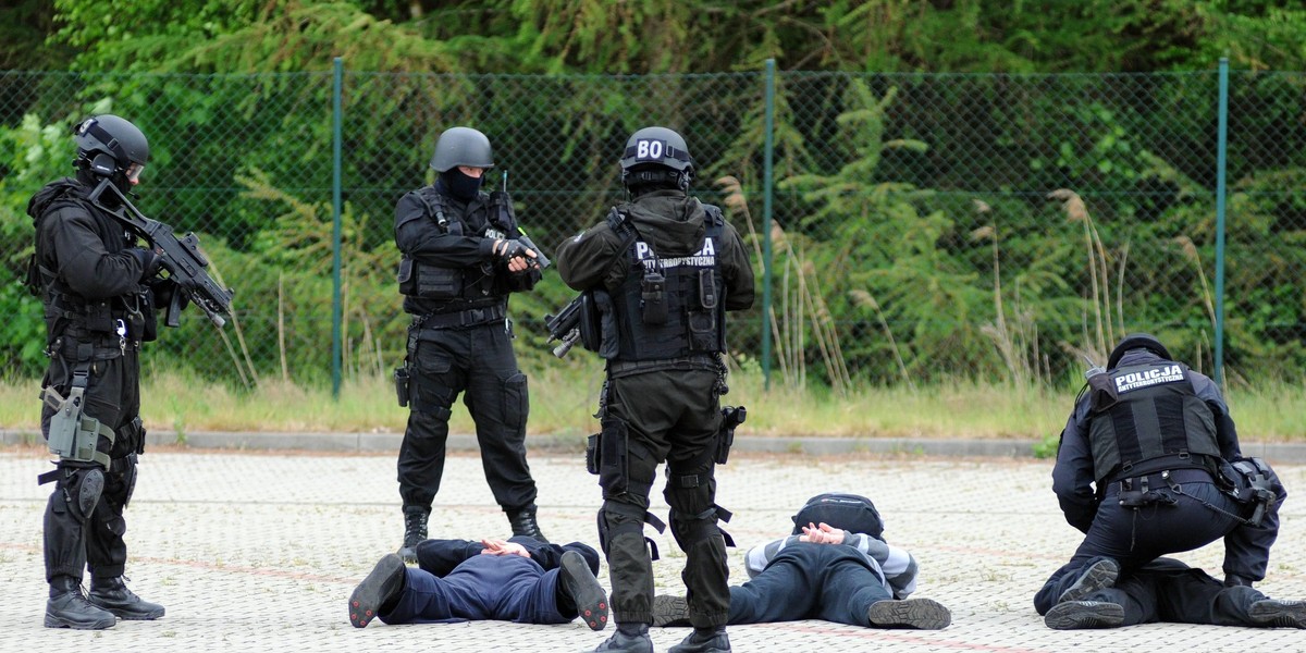 Sodoma w szczecińskiej policji. Tajne akta w hotelu!