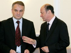 Pawlak zaatakował przez ministra finansów