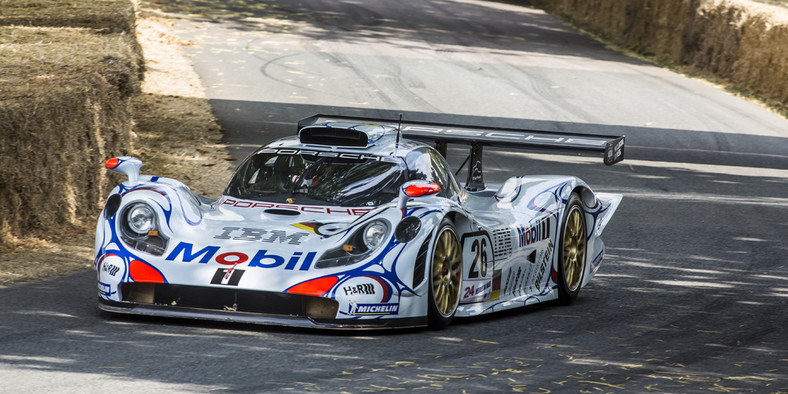 70 lat Porsche – parada w Goodwood