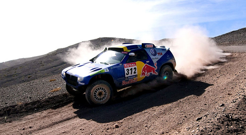 Rajd Dakar 2010: Przygoński atakuje, Hołowczyc awansuje (6. etap na żywo, wyniki, foto)