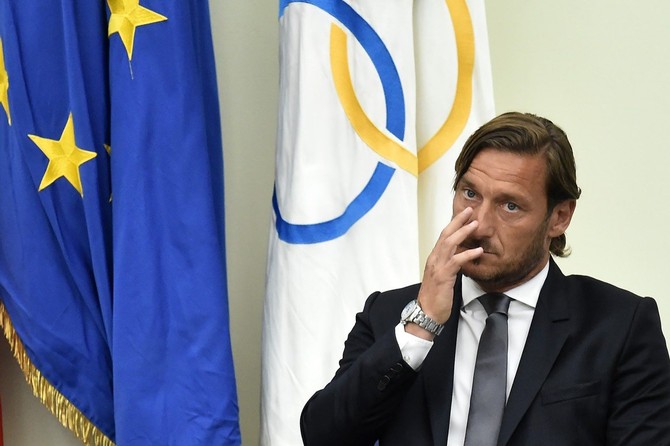 Frančesko Toti na konferenciji na kojoj je rekao da ide iz Rome