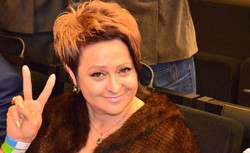 Obrona pomników Armii Czerwonej, zdjęcia z szefem Nocnych Wilków. Burza wokół kandydatki Konfederacji