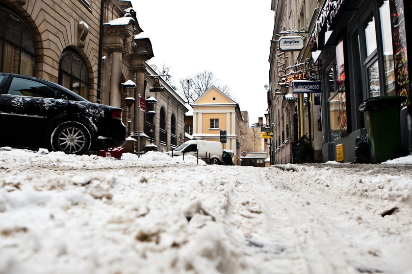 Straż miejska przypomina o odśnieżaniu chodników