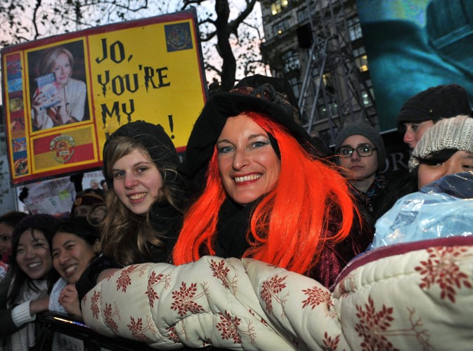 Fani 'Harry'ego Pottera' w oczekiwaniu na swych ulubieńców