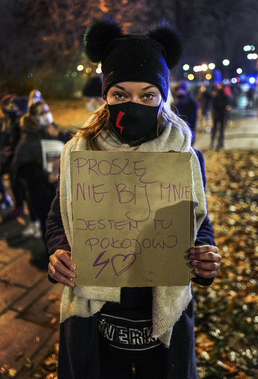 Zdjęcie wykonane przez Chrisa Niedenthala podczas Strajku Kobiet