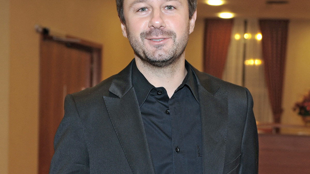 Andrzej Piaseczny odebrał Telekamerę Tele Tygodnia 2010 w kategoria "Muzyka"