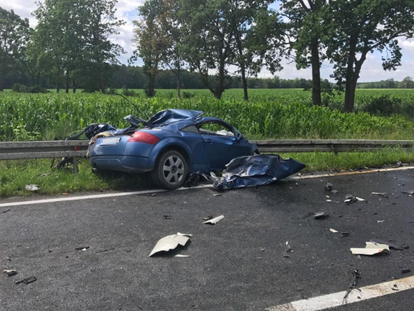 Śmiertelny wypadek na prostej drodze. Zginął 34-latek