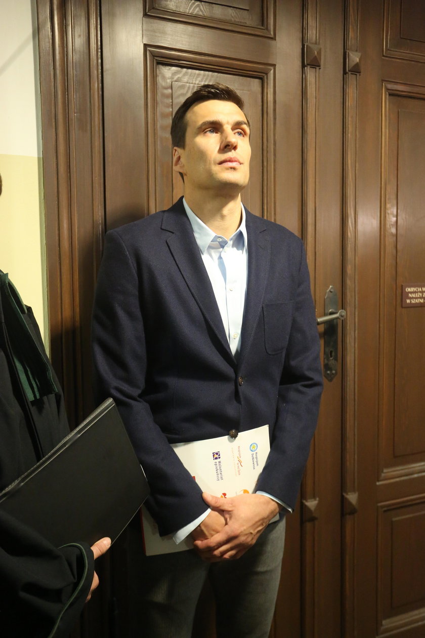 Jarosław Bieniuk w sądzie w Sopocie