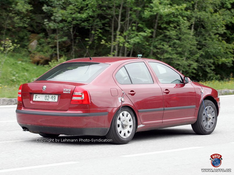 Zdjęcia szpiegowskie: Škoda Octavia po liftingu już we Frankfurcie!