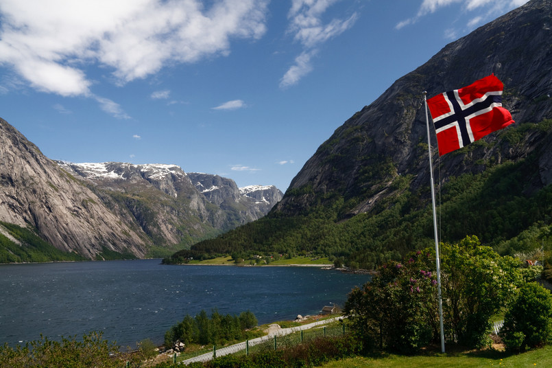 W Norwegii średnia płaca jest najwyższa - ale najwyższe są też koszty życia