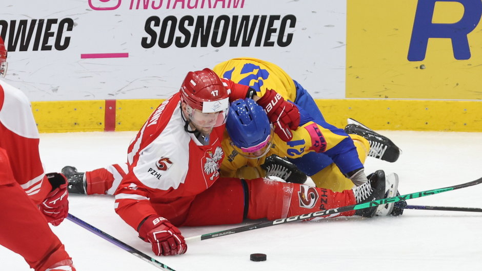 W Sosnowcu polscy hokeiści przegrali po karnych z Ukraińcami i mają iluzoryczne szanse na awans do decydującego etapu kwalifikacji olimpijskich.   