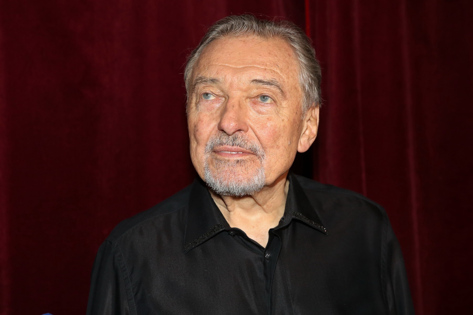 Český spevák Karel Gott. 