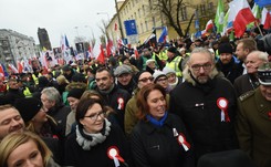 Marsze i manifestacje na ulicach Warszawy. Policja: Nie odnotowaliśmy poważnych incydentów