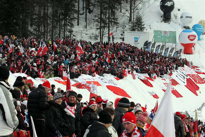 Szybko skazano kibiców