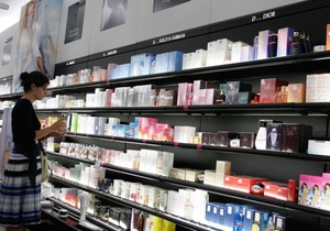 Sefora pod istragom zbog prodaje kozmetike protiv starenja deci