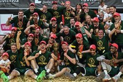 Legia Warszawa mistrzem Polski. Na ten tytuł stolica czekała 56 lat