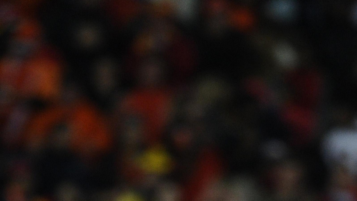 Jak donosi angielska prasa, piłkarz Manchesteru City Nigel de Jong, rozważa rezygnację z gry w reprezentacji Holandii. To odpowiedź na usunięcie pomocnika z kadry na spotkania eliminacyjne z Mołdawią i Szwecją.