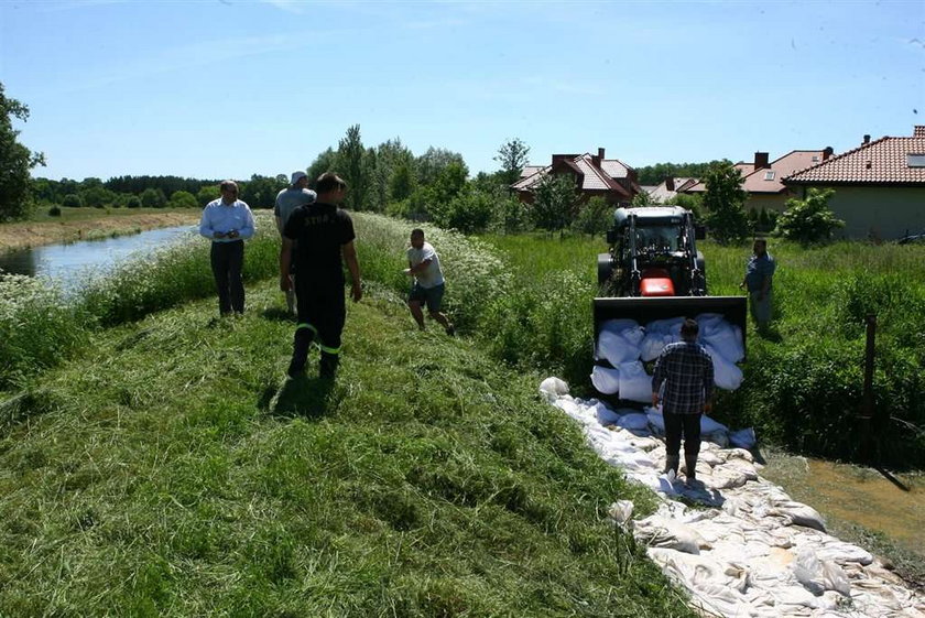 Walczą o wały na Białołęce