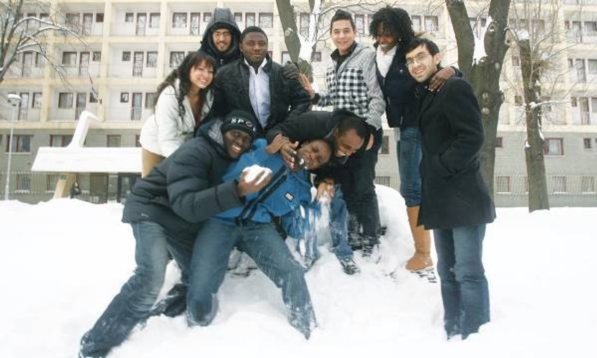 Studenti iz inostranstva na snegu u Beogradu