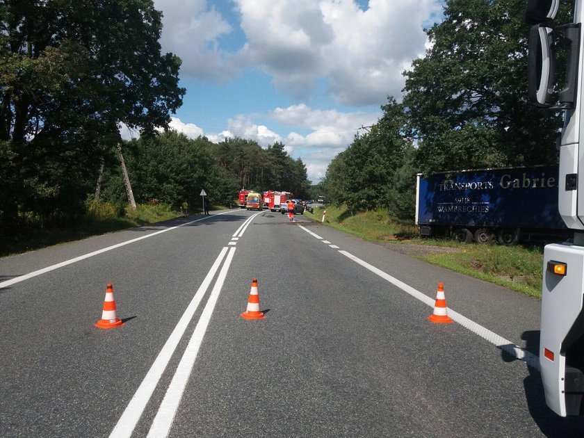 Wypadek na drodze krajowej nr 45