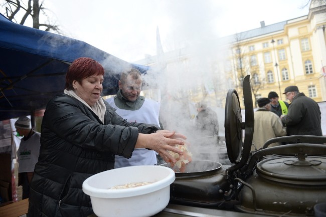 Protest rolników przed KPRM