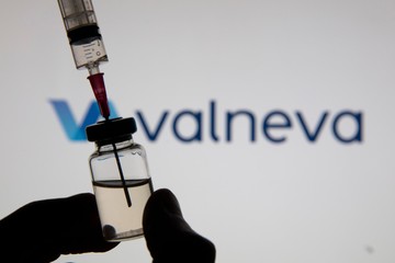 Valneva: hamarosan új vakcina kaphat engedélyt Európában