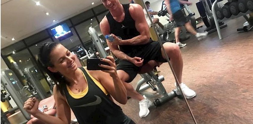 Lewandowski zabrał żonę na siłownię