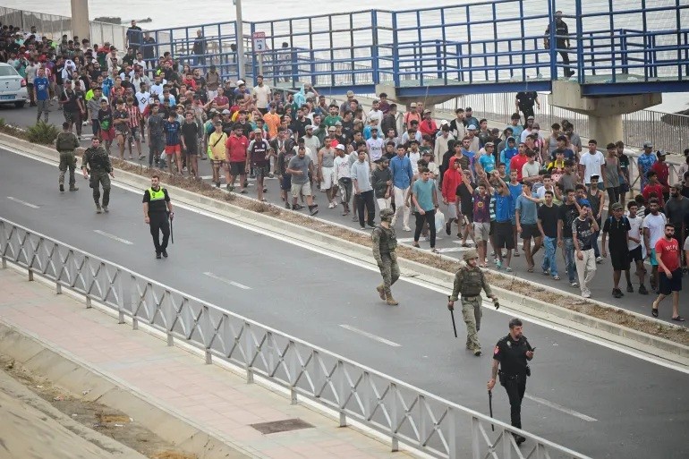 Spanish North African city of Ceuta calls for migrant detention as mass influx puts Spain under pressure Photo Aljazera