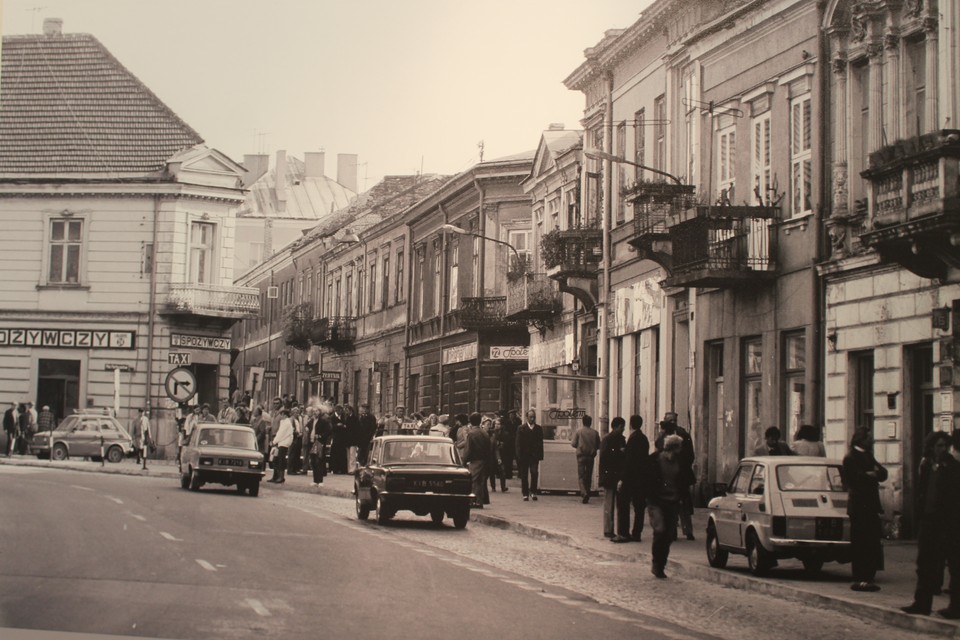 Zdjęcia kieleckiego fotografika Jerzego Piątka, które można oglądać w Muzeum Historii Kielc na wystawie "Były takie Kielce"