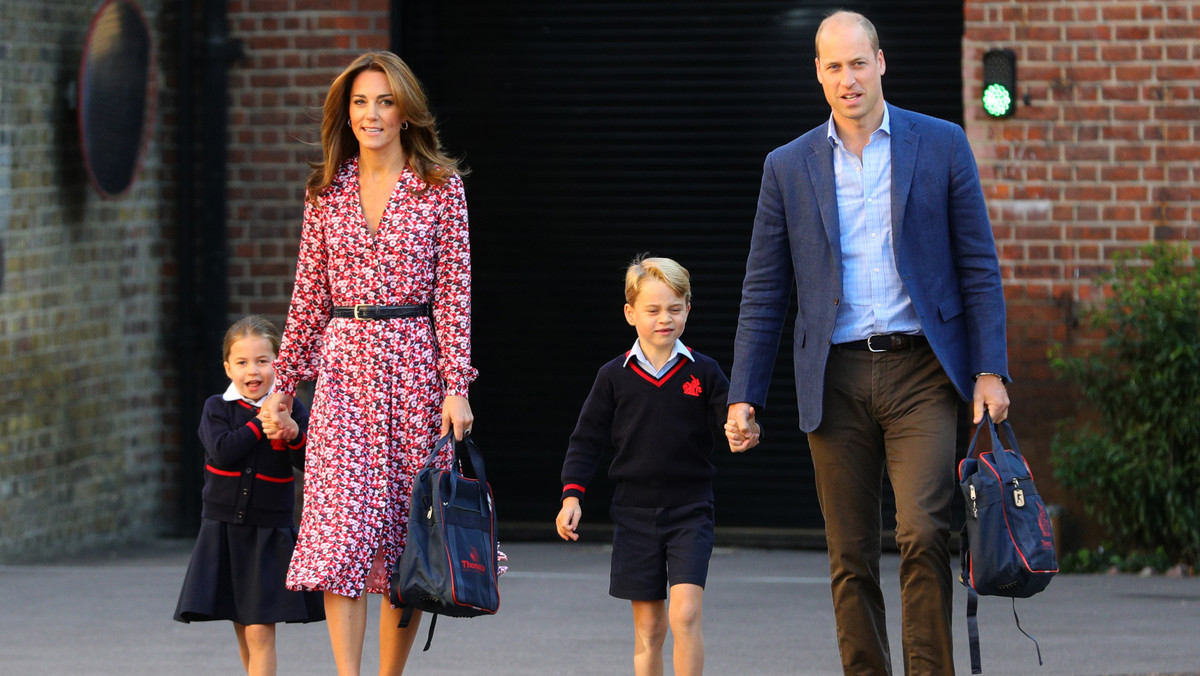 Charlotte i George poszli do szkoły. Wiadomo, o czym rozmawiali Kate Middleton i książę William