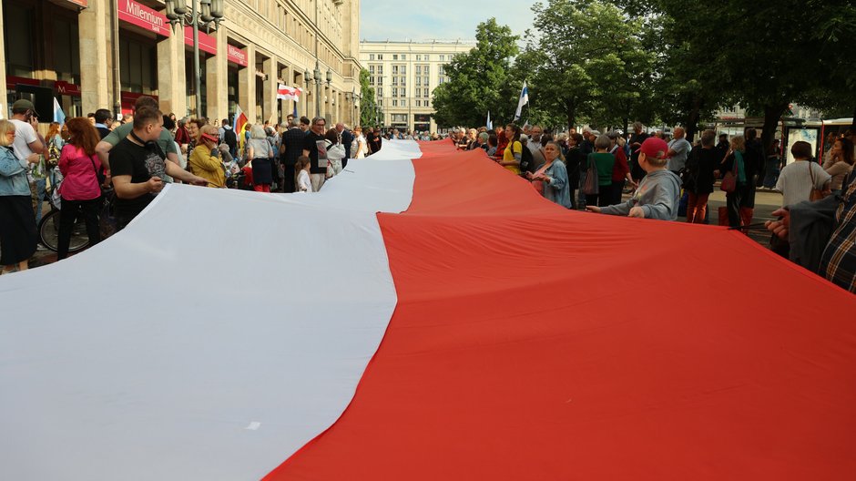 Manifestacja w Warszawie w rocznicę wyborów w czerwcu 1989 r. do Sejmu i Senatu