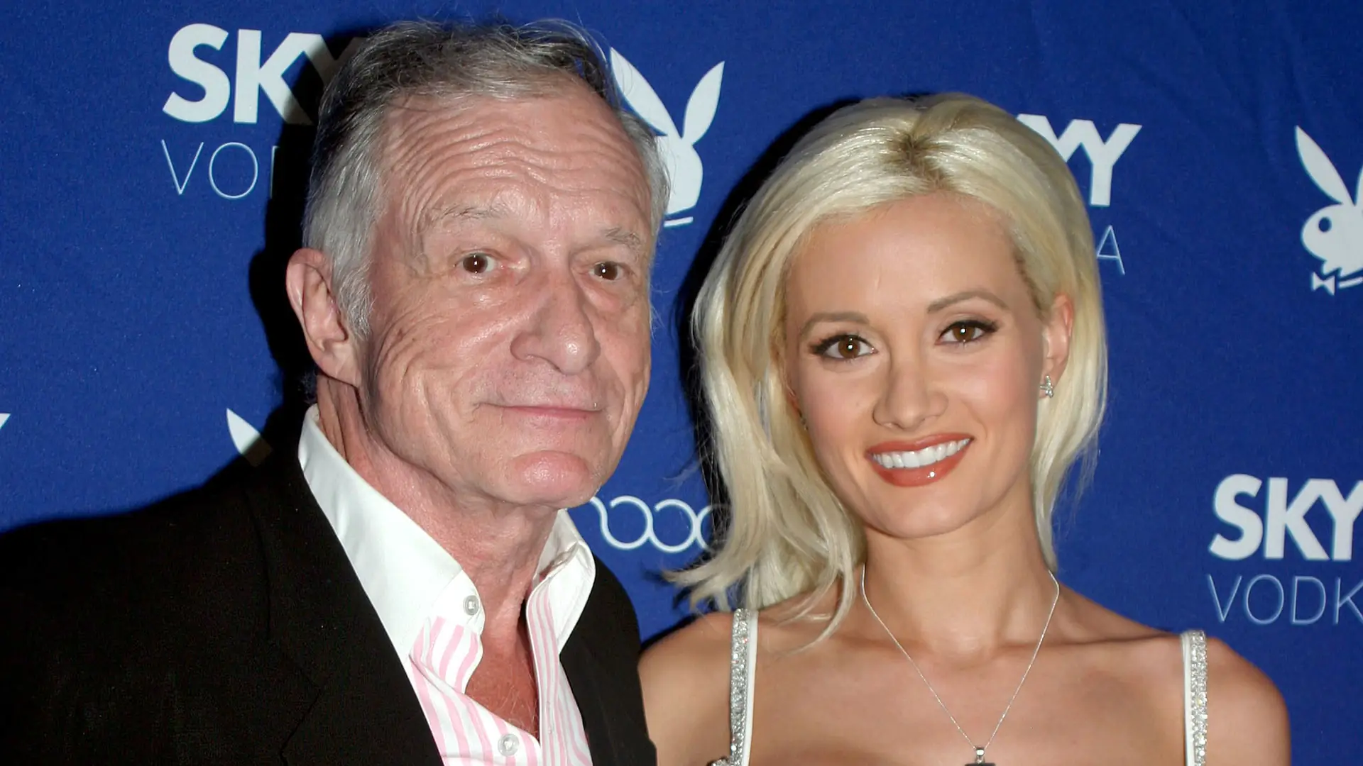 Hugh Hefner sprzedawał zdjęcia genitaliów króliczków Playboya. Była tajemnicza książeczka