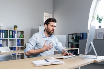 teljes szívblokk jelei tünetei mellkasi fájdalom