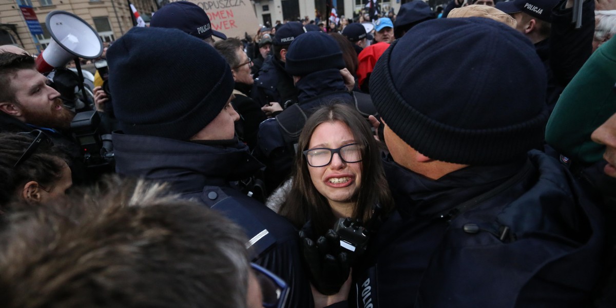 Czarny Piątek w Warszawie