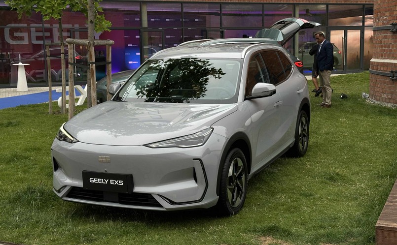 Geely EX5