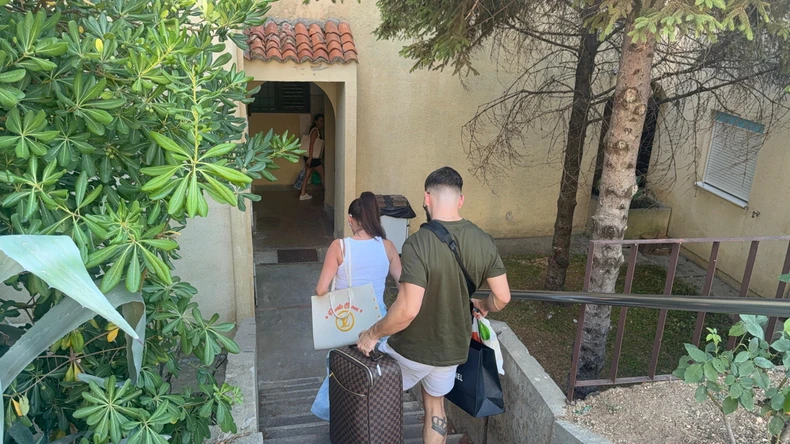 Cecina kuća u Bečićima