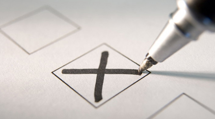 Önkormányzati választásokat tartanak négy településen