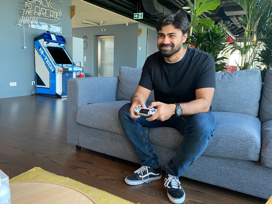 Vishakh Mohan Thampi 