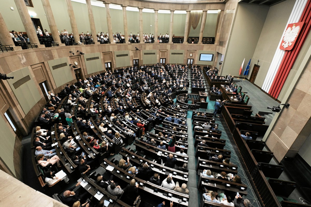  Obrady na Wiejskiej. Jak zagłosują na posłowie? 