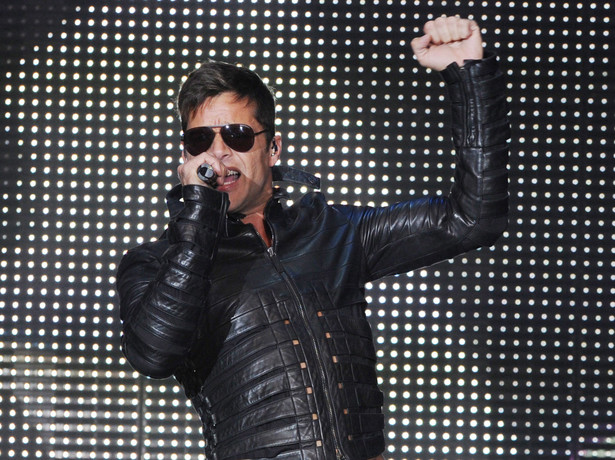 Ricky Martin zmusza się do imprezowania