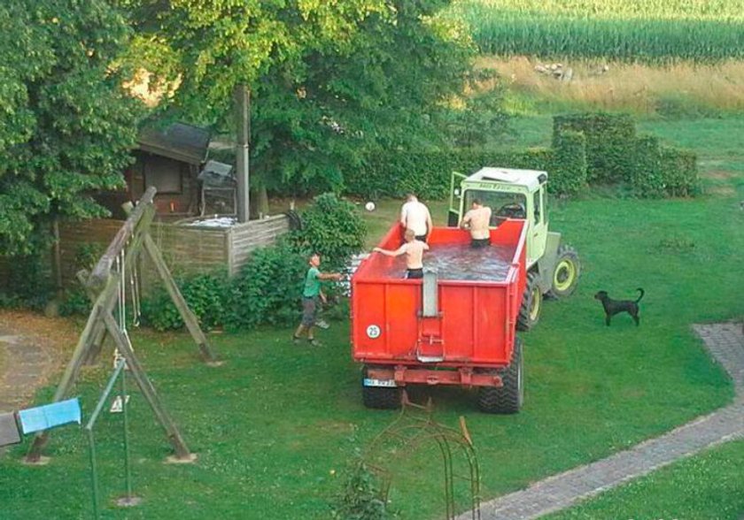 Wakacje z wariatami. Oni się nie nudzą!