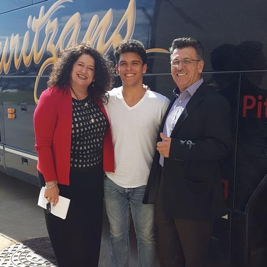 Milena Tatić Bajić sa porodicom