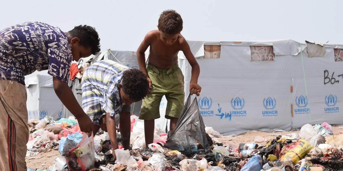 W Jemenie ma miejsce jedna z największych katastrof humanitarnych na świecie. Pomocy potrzebuje aż 80 proc. mieszkańców.