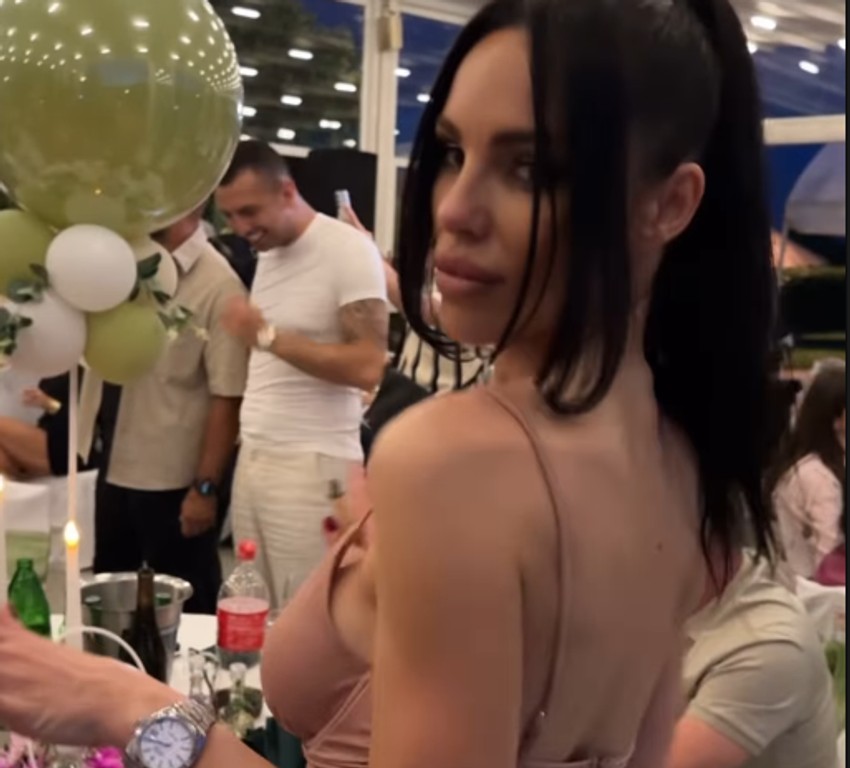 Bojana Šijan na krštenju sina