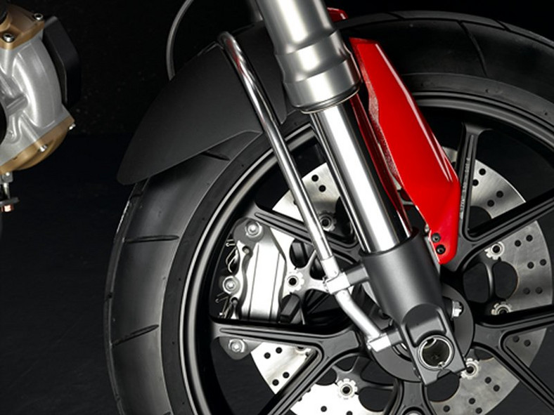 Ducati Hypermotard 1100 i 1100 S (dane techniczne)